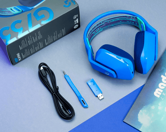 Revisión de los auriculares Logitech G733: unos auriculares cómodos y de alto rendimiento - Solo Gamer Bolivia